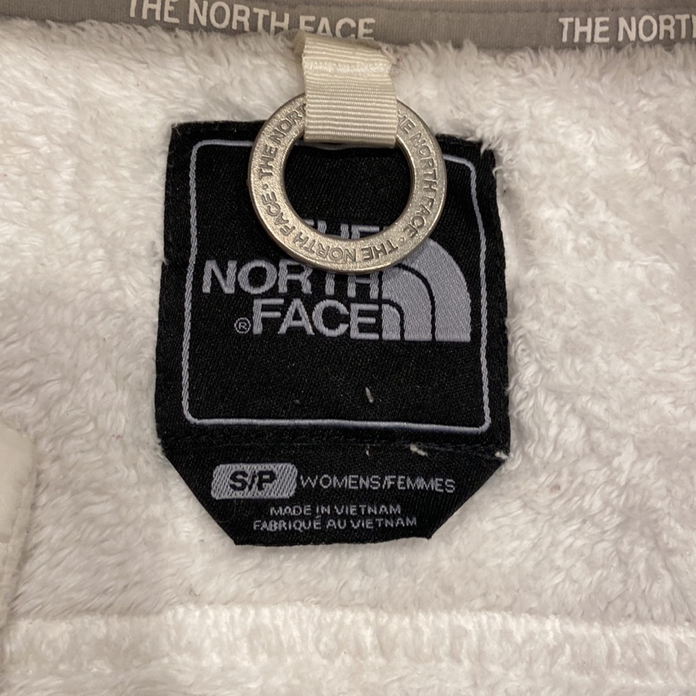 Womens The North Face White Jacket w/ Cream Logo Accents in Size S [EXCELLENT] - Picture 3 of 5
